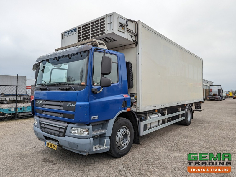 DAF FA CF65.220 4x2 Daycab Euro5 KoelVriesBak 7m + Laadklep 2000kg - FrigoBlock - Zijdeur - Camion frigorifique: photos 1 DAF FA CF65.220 4x2 Daycab Euro5 KoelVriesBak 7m + Laadklep 2000kg - FrigoBlock - Zijdeur - Camion frigorifique: photos 1