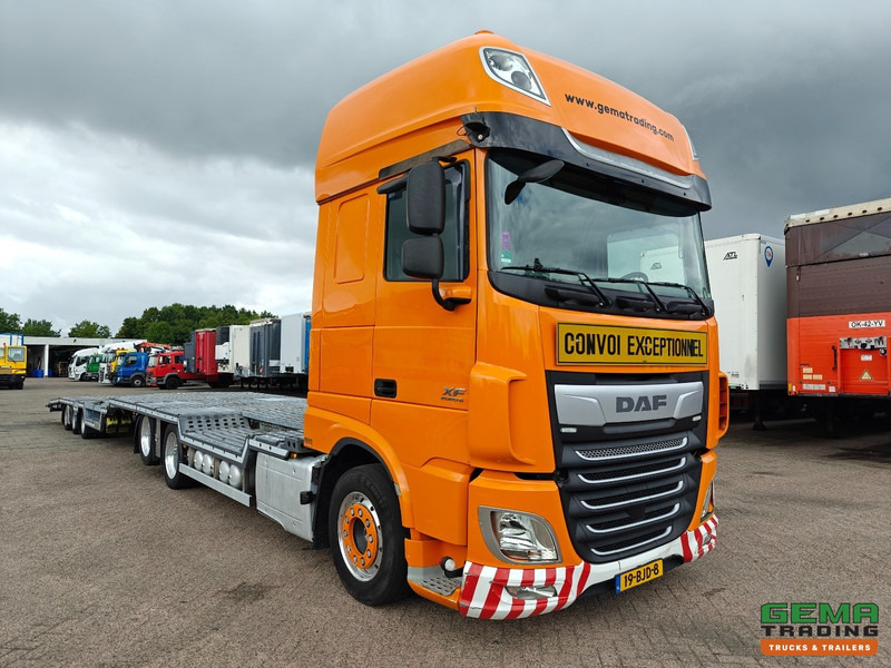 DAF XF 440 FAS 6x2 SuperSpaceCab Euro6C - Retarder + Recker 3-Assige Aanhanger - Wielkuipen - Hydraulische knik en uitschuifbaar - 02/2026 APK - Camion porte-voitures: photos 4 DAF XF 440 FAS 6x2 SuperSpaceCab Euro6C - Retarder + Recker 3-Assige Aanhanger - Wielkuipen - Hydraulische knik en uitschuifbaar - 02/2026 APK - Camion porte-voitures: photos 4