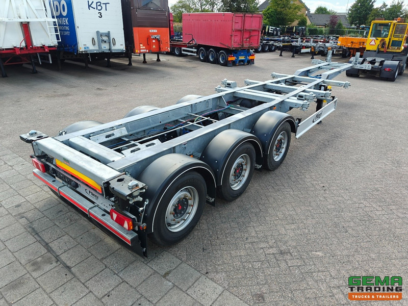 Fliegl SDS01 3-Assen SAF - LiftAs - Schijfremmen - Alle Aansluitingen - Gegalvaniseerd - Kop/KontSchuiver - Ongebruikt! - Semi-remorque porte-conteneur/ Caisse mobile: photos 4 Fliegl SDS01 3-Assen SAF - LiftAs - Schijfremmen - Alle Aansluitingen - Gegalvaniseerd - Kop/KontSchuiver - Ongebruikt! - Semi-remorque porte-conteneur/ Caisse mobile: photos 4