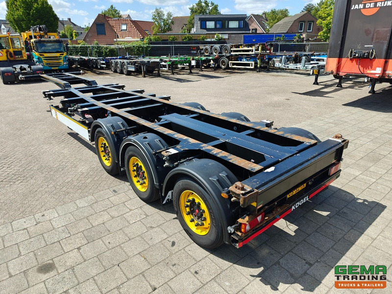 Kögel PORT 40 SIMPLEX 20 3-Assen SAF - Schijfremmen - 2x20FT/30FT/40FT - Achterschuiver - Semi-remorque porte-conteneur/ Caisse mobile: photos 3 Kögel PORT 40 SIMPLEX 20 3-Assen SAF - Schijfremmen - 2x20FT/30FT/40FT - Achterschuiver - Semi-remorque porte-conteneur/ Caisse mobile: photos 3