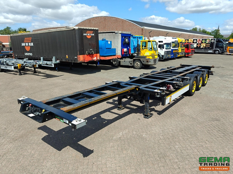 Kögel PORT 40 SIMPLEX 20 3-Assen SAF - Schijfremmen - 2x20FT/30FT/40FT - Achterschuiver - Semi-remorque porte-conteneur/ Caisse mobile: photos 1 Kögel PORT 40 SIMPLEX 20 3-Assen SAF - Schijfremmen - 2x20FT/30FT/40FT - Achterschuiver - Semi-remorque porte-conteneur/ Caisse mobile: photos 1