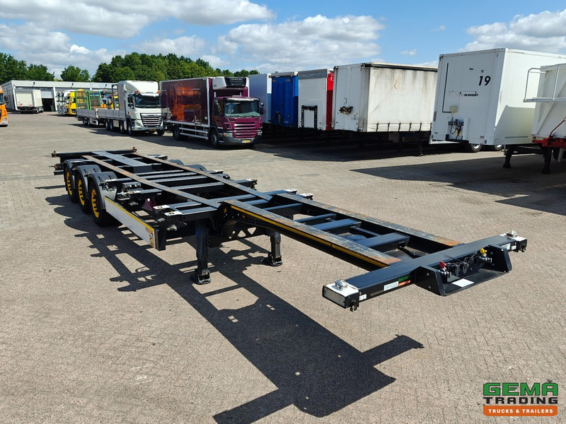 Kögel PORT 40 SIMPLEX 20 3-Assen SAF - Schijfremmen - 2x20FT/30FT/40FT - Achterschuiver - Semi-remorque porte-conteneur/ Caisse mobile: photos 4 Kögel PORT 40 SIMPLEX 20 3-Assen SAF - Schijfremmen - 2x20FT/30FT/40FT - Achterschuiver - Semi-remorque porte-conteneur/ Caisse mobile: photos 4