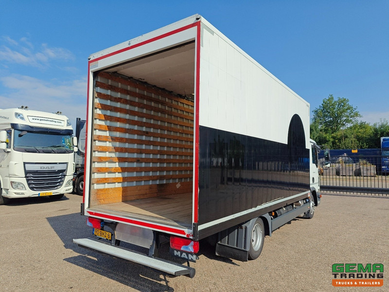 MAN TGL 7.150 4x2 Dagcab Euro6B - 7T - GeslotenBak 5.4m - Elec. Roldeur - 242.000km - 12/2025 APK - Camion fourgon: photos 2 MAN TGL 7.150 4x2 Dagcab Euro6B - 7T - GeslotenBak 5.4m - Elec. Roldeur - 242.000km - 12/2025 APK - Camion fourgon: photos 2