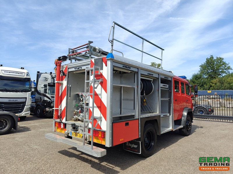 Mercedes-Benz 1124 AF 4x4 Dubbelcab 6Cil - 8 Pers - Ziegler TS - Tankautospuit  TS09 LD2.800 HD265 T2.000 S40 - 04/2026 APK - Camion de pompier: photos 3 Mercedes-Benz 1124 AF 4x4 Dubbelcab 6Cil - 8 Pers - Ziegler TS - Tankautospuit  TS09 LD2.800 HD265 T2.000 S40 - 04/2026 APK - Camion de pompier: photos 3