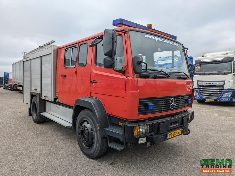 Mercedes-Benz 1124 AF 4x4 Dubbelcab 6Cil - 9 Pers - Kronenburg Tankautospuit TS08 LD3.000 HD240 T2.400 LiterTank - Camion de pompier: photos 2 Mercedes-Benz 1124 AF 4x4 Dubbelcab 6Cil - 9 Pers - Kronenburg Tankautospuit TS08 LD3.000 HD240 T2.400 LiterTank - Camion de pompier: photos 2