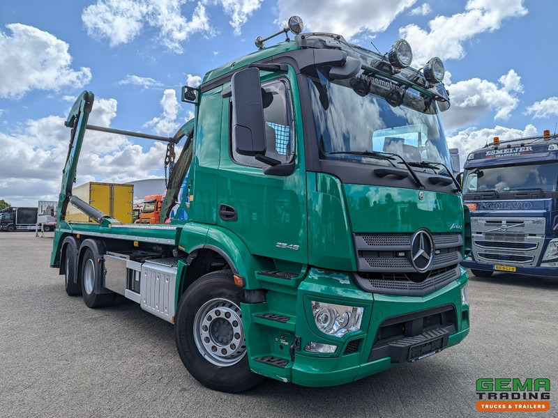 Mercedes-Benz Antos 2546 6x2/4 Dagcab - Euro6 - JOAB PortaalSysteem 18T - Weegsysteem - Uitschuifbaar - Camion multibenne: photos 5 Mercedes-Benz Antos 2546 6x2/4 Dagcab - Euro6 - JOAB PortaalSysteem 18T - Weegsysteem - Uitschuifbaar - Camion multibenne: photos 5