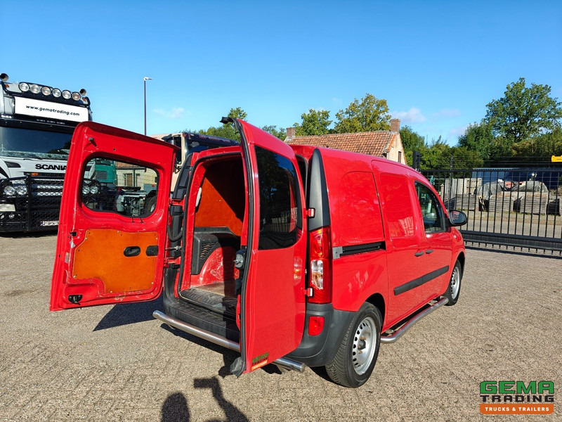 Mercedes-Benz Citan 108 CDI BlueEFFICIENCY Euro5L - Airco - 4-Seizoensbanden - Bluetooth Radio - Fourgonnette: photos 2 Mercedes-Benz Citan 108 CDI BlueEFFICIENCY Euro5L - Airco - 4-Seizoensbanden - Bluetooth Radio - Fourgonnette: photos 2