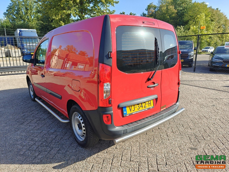 Mercedes-Benz Citan 108 CDI BlueEFFICIENCY Euro5L - Airco - 4-Seizoensbanden - Bluetooth Radio - Fourgonnette: photos 3 Mercedes-Benz Citan 108 CDI BlueEFFICIENCY Euro5L - Airco - 4-Seizoensbanden - Bluetooth Radio - Fourgonnette: photos 3