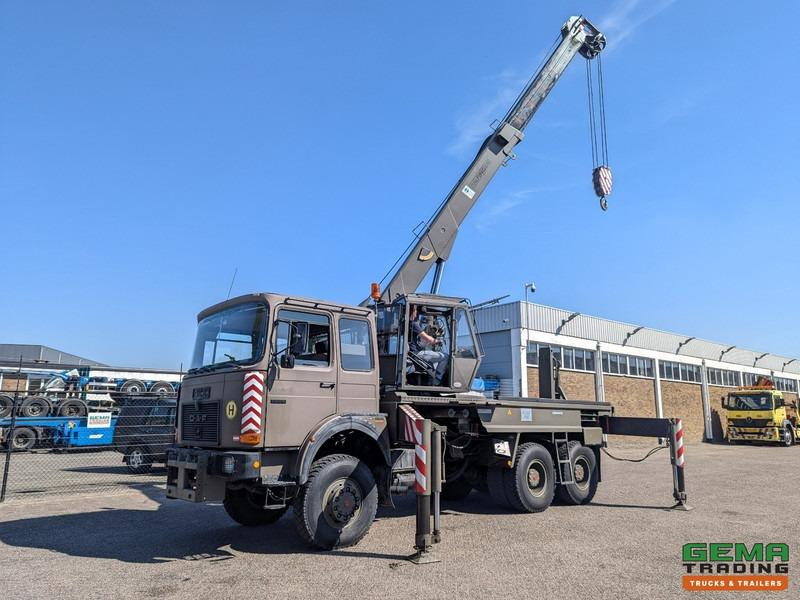 OAF 32.281 6x6 - WSK - Palfinger PK30000T - Naafreductie - 2 Lieren - 59.000KM - Nieuwstaat - Remorqueuse: photos 1 OAF 32.281 6x6 - WSK - Palfinger PK30000T - Naafreductie - 2 Lieren - 59.000KM - Nieuwstaat - Remorqueuse: photos 1