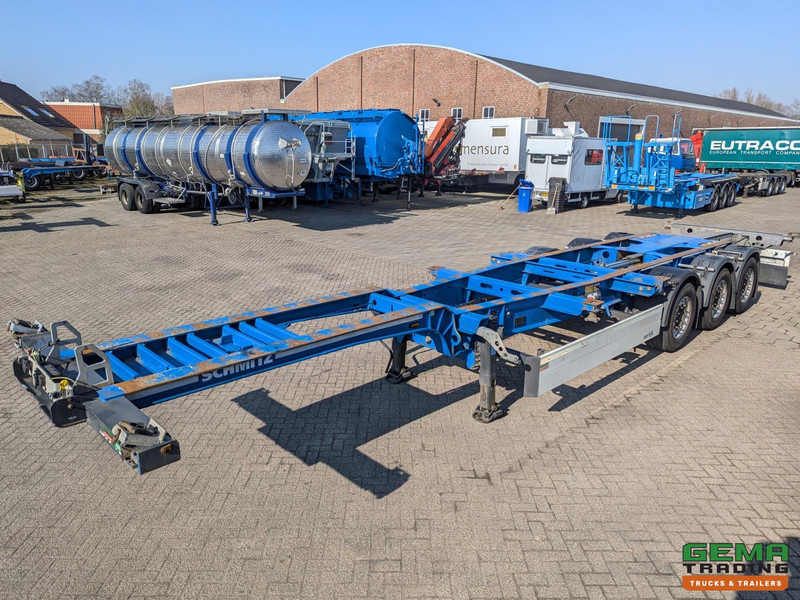 Schmitz Cargobull SGF*S3 3-Assen Schmitz - Schijfremmen - Achterschuiver - 20/30/40FT Aansluitingen - Semi-remorque porte-conteneur/ Caisse mobile: photos 2 Schmitz Cargobull SGF*S3 3-Assen Schmitz - Schijfremmen - Achterschuiver - 20/30/40FT Aansluitingen - Semi-remorque porte-conteneur/ Caisse mobile: photos 2