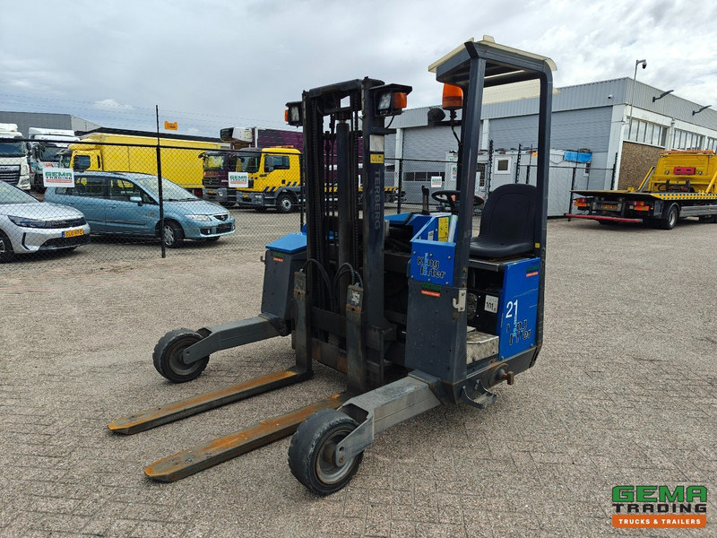 Terberg Kinglifter TKL-M-1x3 - Yanmar Diesel - 2500KG - 3523 uur - Chariot embarqué: photos 1 Terberg Kinglifter TKL-M-1x3 - Yanmar Diesel - 2500KG - 3523 uur - Chariot embarqué: photos 1