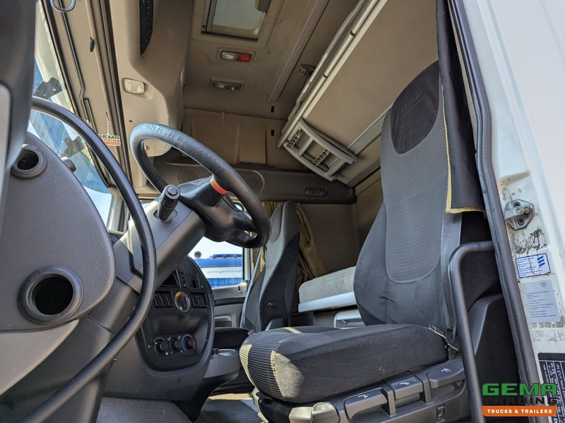 DAF FT XF105.460 4x2 Superspacecab Euro5 EEV - Retarder - Dubbele tanks - Tracteur routier: photos 5 DAF FT XF105.460 4x2 Superspacecab Euro5 EEV - Retarder - Dubbele tanks - Tracteur routier: photos 5