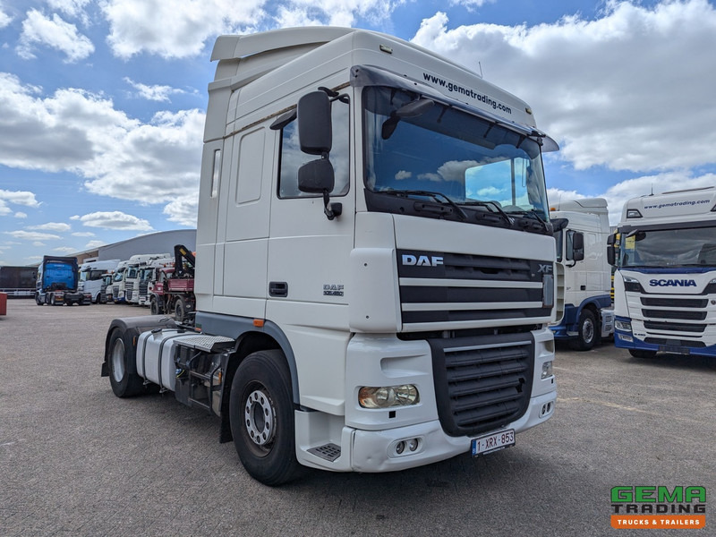 DAF FT XF105.460 4x2 Superspacecab Euro5 - Retarder - Dubbele tanks - Groot brandstoffilter - Tracteur routier: photos 2 DAF FT XF105.460 4x2 Superspacecab Euro5 - Retarder - Dubbele tanks - Groot brandstoffilter - Tracteur routier: photos 2