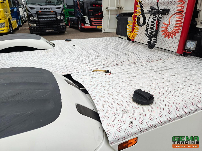 Tracteur routier DAF XF 480 FTG 6x2/4 Superspacecab Euro6C - Dubbele Tanks - Lift/StuurAs - Navi - SMARTTacho V2: photos 18 Tracteur routier DAF XF 480 FTG 6x2/4 Superspacecab Euro6C - Dubbele Tanks - Lift/StuurAs - Navi - SMARTTacho V2: photos 18