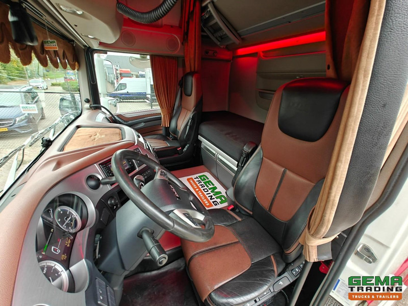 Tracteur routier DAF XF 480 FTG 6x2/4 Superspacecab Euro6C - Dubbele Tanks - Lift/StuurAs - Navi - SMARTTacho V2: photos 13 Tracteur routier DAF XF 480 FTG 6x2/4 Superspacecab Euro6C - Dubbele Tanks - Lift/StuurAs - Navi - SMARTTacho V2: photos 13