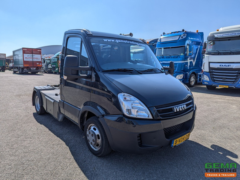 Iveco 35C18/T 4x2 Euro4 - BE-Trekker - 3-Zits - Luchthoorns - NAP - Tracteur routier: photos 2 Iveco 35C18/T 4x2 Euro4 - BE-Trekker - 3-Zits - Luchthoorns - NAP - Tracteur routier: photos 2