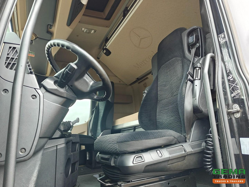 Mercedes-Benz Actros 1942 4x2 Megaspace Euro6 - Dubbele Tanks - SneeuwKettingen - SMARTTacho V2 - 02/2026 APK - Tracteur routier: photos 5 Mercedes-Benz Actros 1942 4x2 Megaspace Euro6 - Dubbele Tanks - SneeuwKettingen - SMARTTacho V2 - 02/2026 APK - Tracteur routier: photos 5