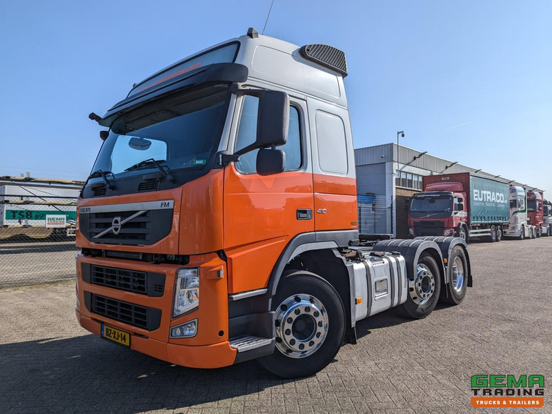 Volvo FM410 6x2/4 Globetrotter Euro5 - ADR - PTO - Hydrauliek - Alcoa's - Camera - Tracteur routier: photos 1 Volvo FM410 6x2/4 Globetrotter Euro5 - ADR - PTO - Hydrauliek - Alcoa's - Camera - Tracteur routier: photos 1