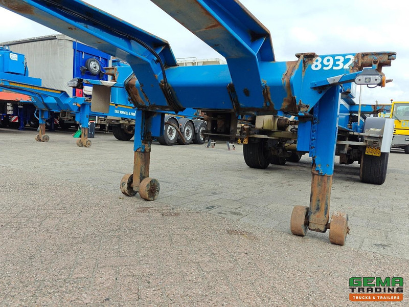 Semi-remorque porte-conteneur/ Caisse mobile Van Hool 3B0079 3-Assen SAF - Schijfremmen - Alle aansluitingen / Universeel chassis: photos 11 Semi-remorque porte-conteneur/ Caisse mobile Van Hool 3B0079 3-Assen SAF - Schijfremmen - Alle aansluitingen / Universeel chassis: photos 11