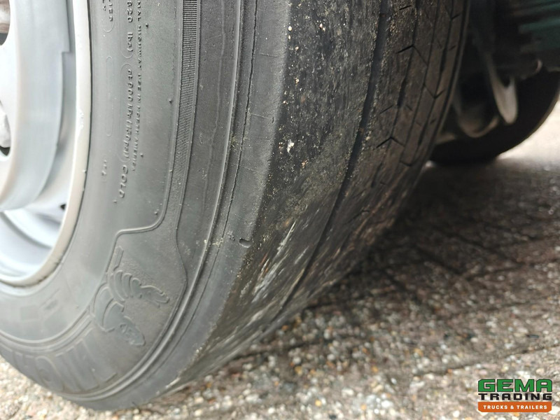 Camion fourgon Volvo FH16-750 6x2 Globetrotter XL Euro6C - VEB+ - Volume Combi - Dubbele Tanks - IparkCool - SMARTTacho V2 - 07/2026 APK: photos 20 Camion fourgon Volvo FH16-750 6x2 Globetrotter XL Euro6C - VEB+ - Volume Combi - Dubbele Tanks - IparkCool - SMARTTacho V2 - 07/2026 APK: photos 20