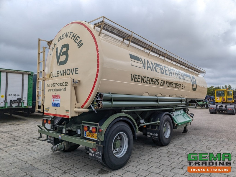 WELGRO 90WSL33-24 2-Assen SAF Silo MengVoeder / Futter 24m³ - Trommelremmen - StuurAs (O1961) - Semi-remorque citerne: photos 2 WELGRO 90WSL33-24 2-Assen SAF Silo MengVoeder / Futter 24m³ - Trommelremmen - StuurAs (O1961) - Semi-remorque citerne: photos 2