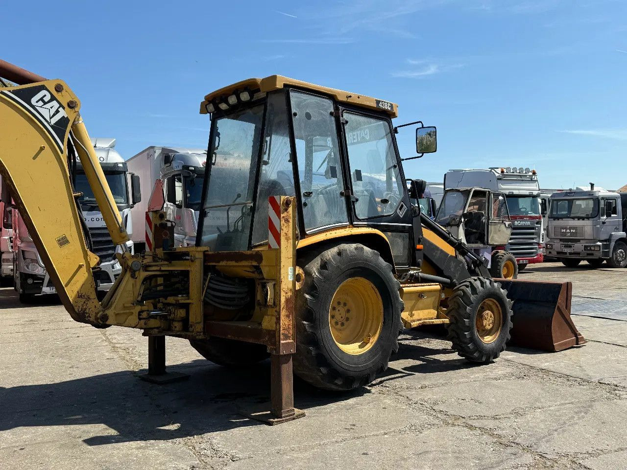 CAT 438C 4X4 Backhoe Loader - Tractopelle: photos 5 CAT 438C 4X4 Backhoe Loader - Tractopelle: photos 5