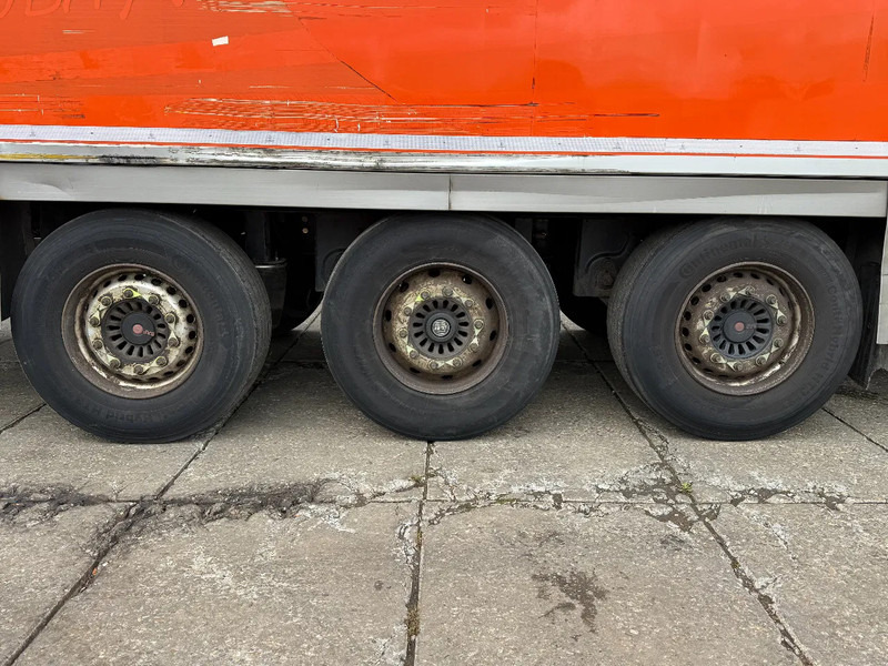 Chereau 3 Axle FRIGO Carier Vector 1850 7CM Side H260cm - Semi-remorque frigorifique: photos 5 Chereau 3 Axle FRIGO Carier Vector 1850 7CM Side H260cm - Semi-remorque frigorifique: photos 5