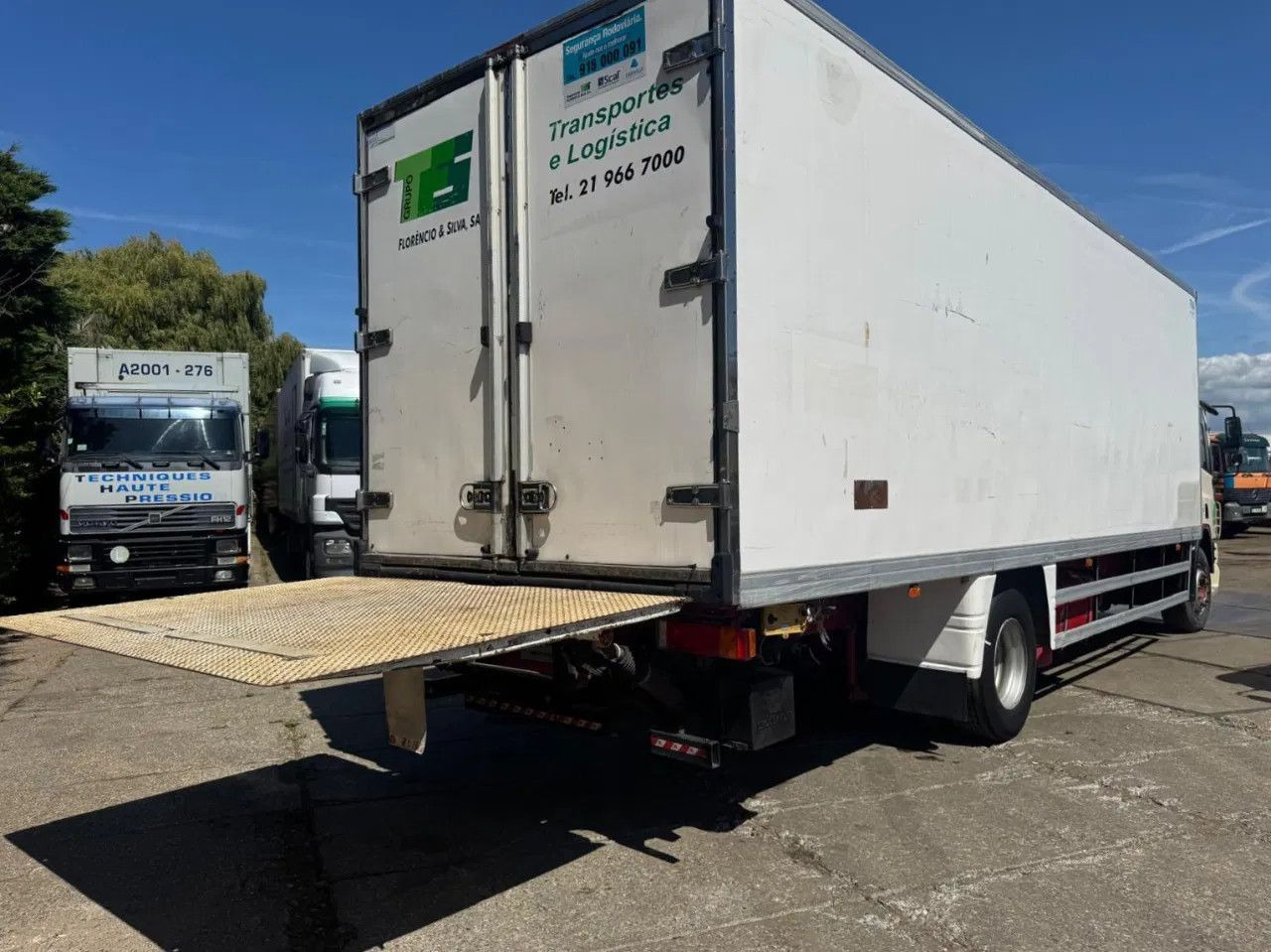 DAF CF 75.310 4X2 Frigo Carier Spring/Air ZF Manual - Camion frigorifique: photos 5 DAF CF 75.310 4X2 Frigo Carier Spring/Air ZF Manual - Camion frigorifique: photos 5