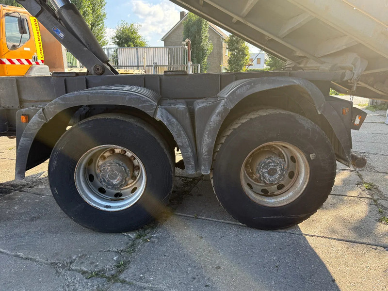 MAN TGA 26.360 6X4 Tipper Spring/Spring ZF Manual gear EURO3 - Camion benne: photos 5 MAN TGA 26.360 6X4 Tipper Spring/Spring ZF Manual gear EURO3 - Camion benne: photos 5