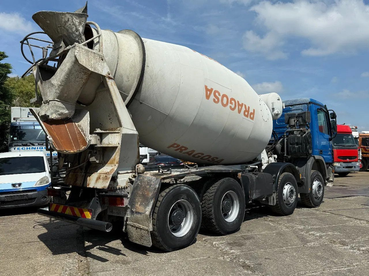 Mercedes-Benz Actros 3236 MP2 V6 8X4 9M3 Beton Mixer Spring/Sp - Camion malaxeur: photos 4 Mercedes-Benz Actros 3236 MP2 V6 8X4 9M3 Beton Mixer Spring/Sp - Camion malaxeur: photos 4
