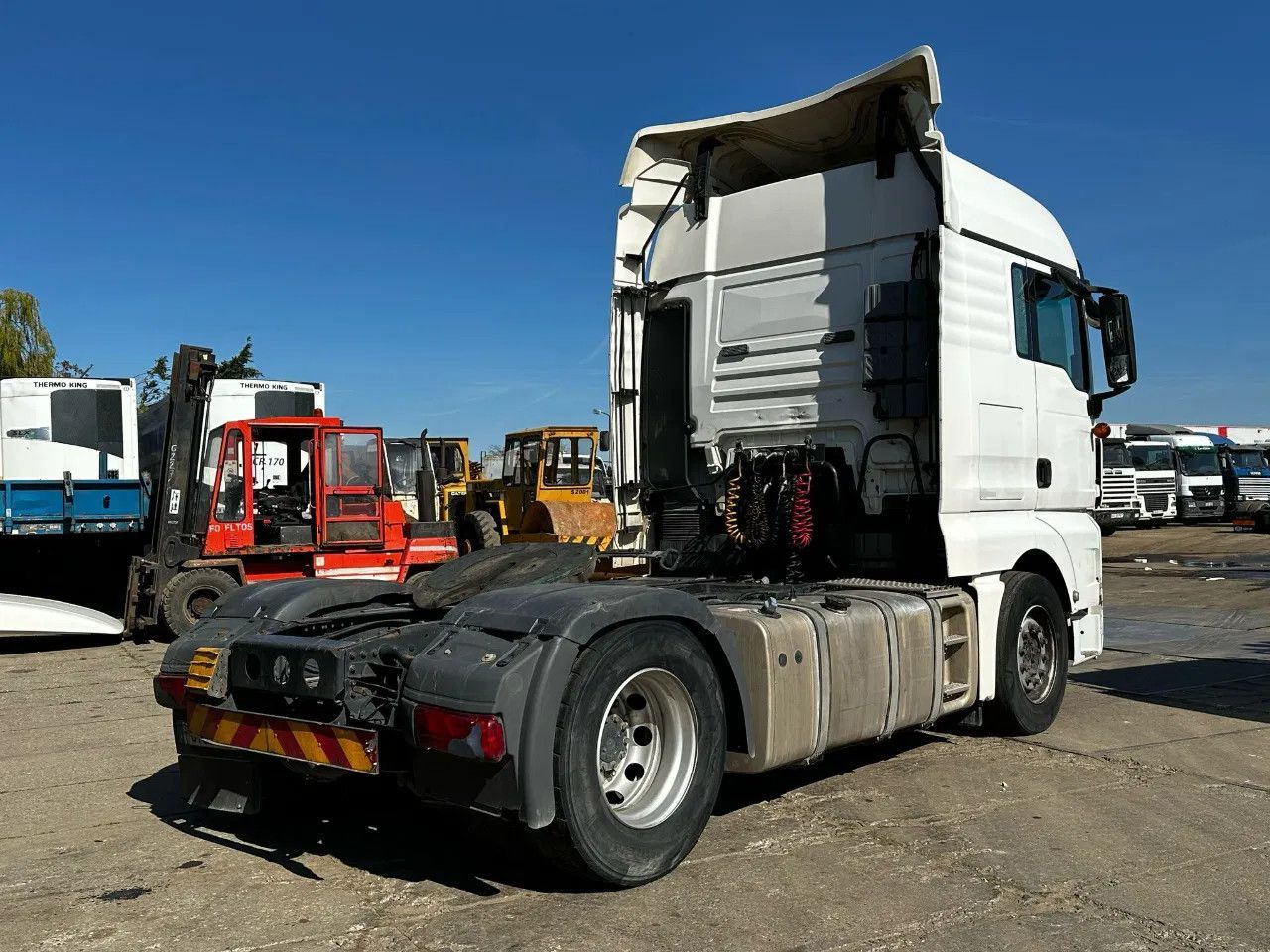 MAN TGX 18.480 4X2 Tractor-unit Spring/Air Retarder - Tracteur routier: photos 4 MAN TGX 18.480 4X2 Tractor-unit Spring/Air Retarder - Tracteur routier: photos 4