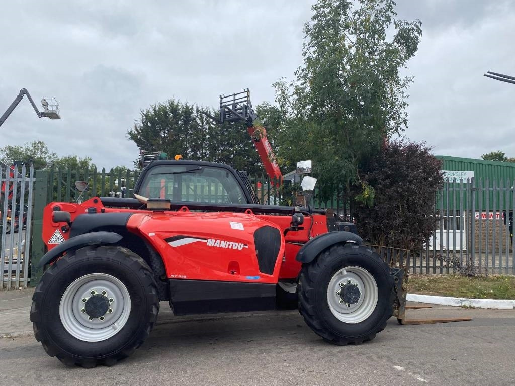 Manitou MT 933 Easy - Chariot télescopique: photos 1 Manitou MT 933 Easy - Chariot télescopique: photos 1