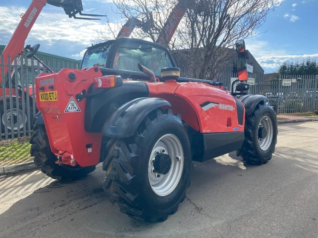 Manitou MT 933 Easy - Chariot télescopique: photos 2 Manitou MT 933 Easy - Chariot télescopique: photos 2