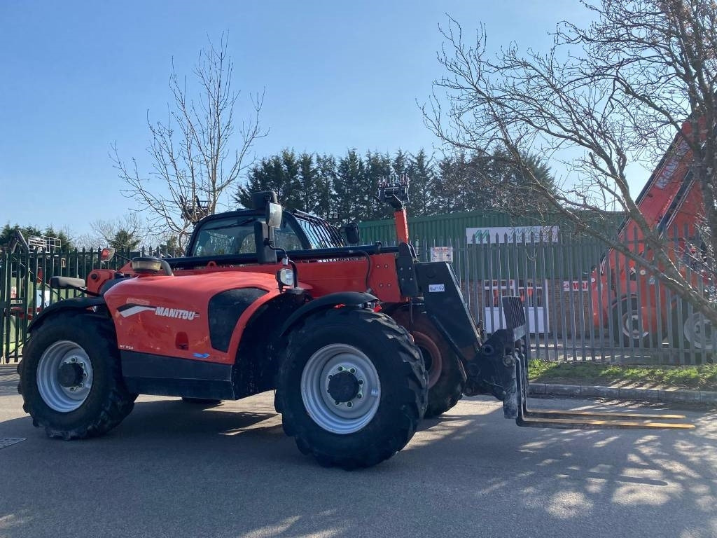 Manitou MT 933 Easy - Chariot télescopique: photos 3 Manitou MT 933 Easy - Chariot télescopique: photos 3