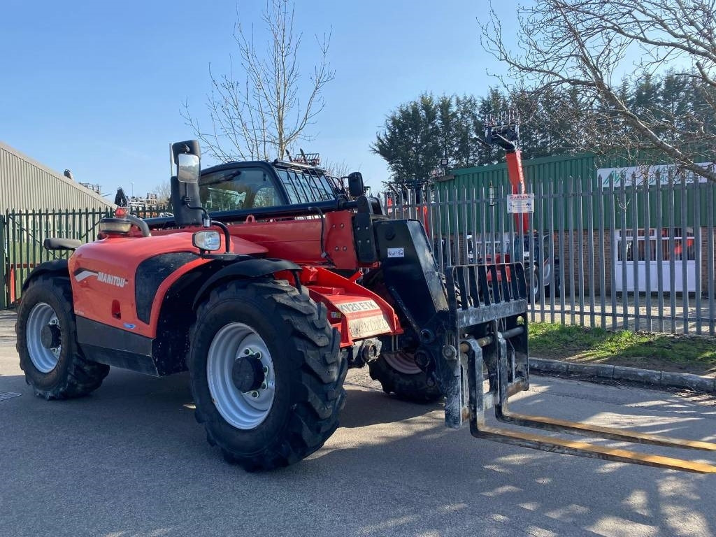 Manitou MT 933 Easy - Chariot télescopique: photos 1 Manitou MT 933 Easy - Chariot télescopique: photos 1