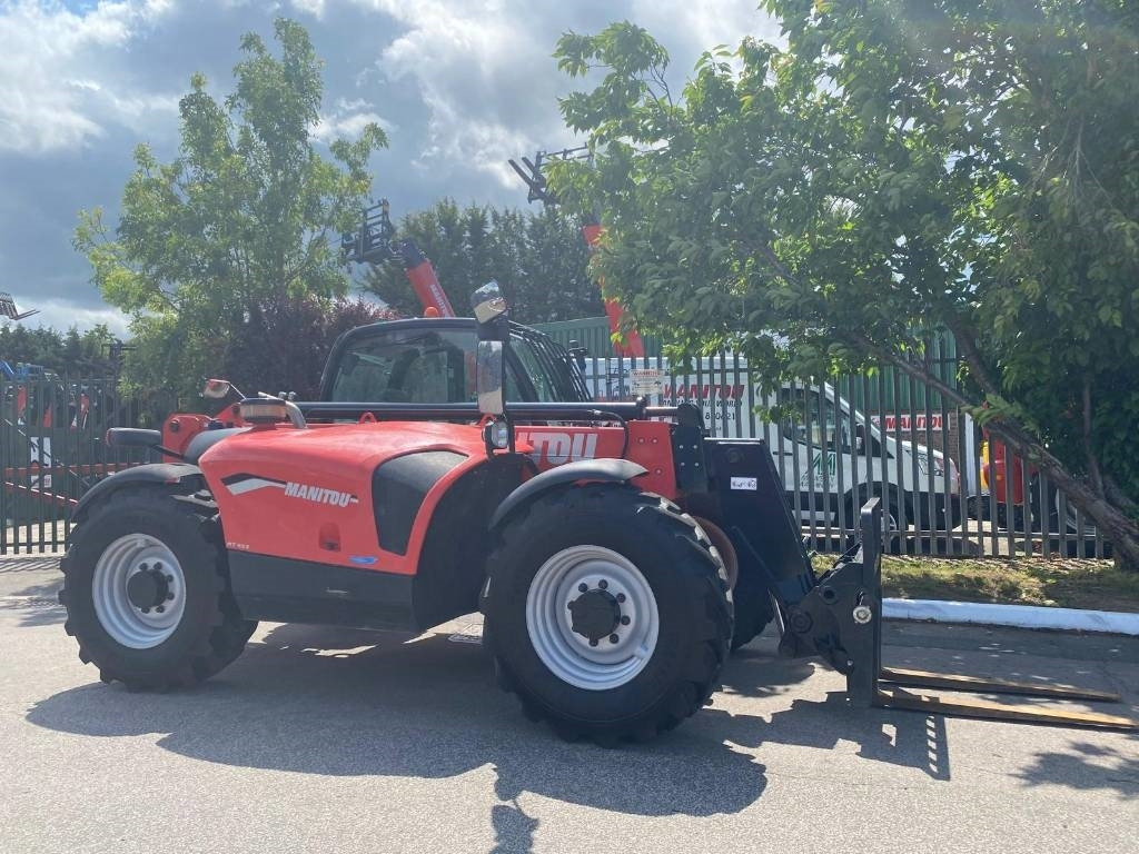Manitou MT 933 Easy - Chariot télescopique: photos 3 Manitou MT 933 Easy - Chariot télescopique: photos 3