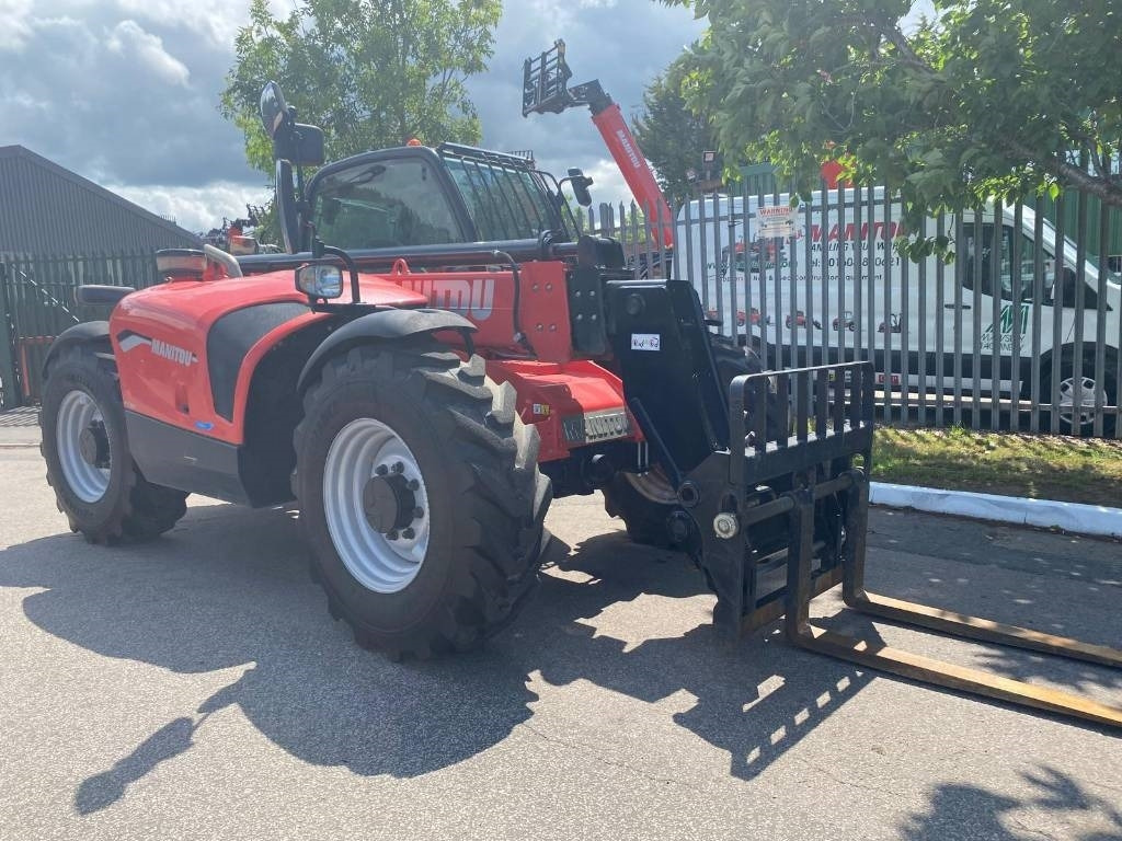 Manitou MT 933 Easy - Chariot télescopique: photos 4 Manitou MT 933 Easy - Chariot télescopique: photos 4