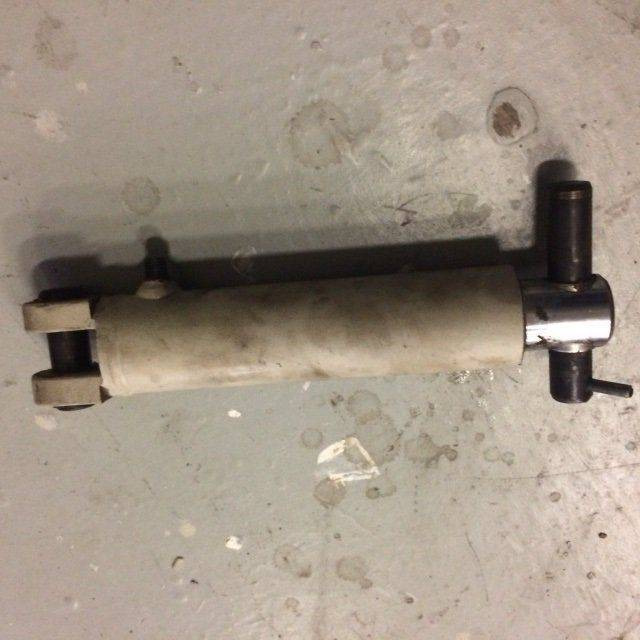 2X Lift cylinder for Linde N20V, Series 132, 1111 - Vérin hydraulique pour Matériel de manutention: photos 3 2X Lift cylinder for Linde N20V, Series 132, 1111 - Vérin hydraulique pour Matériel de manutention: photos 3