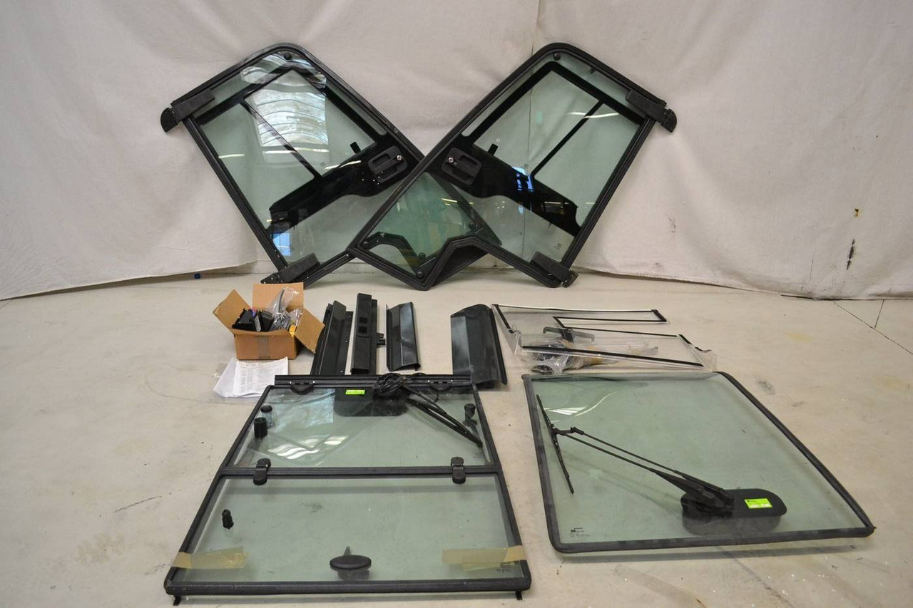 Complete set Nissan TX steel Cabin - Portière et pièces pour Matériel de manutention: photos 1 Complete set Nissan TX steel Cabin - Portière et pièces pour Matériel de manutention: photos 1