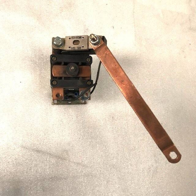 Contactor for Hyster E3.000XL - Système électrique pour Matériel de manutention: photos 1 Contactor for Hyster E3.000XL - Système électrique pour Matériel de manutention: photos 1