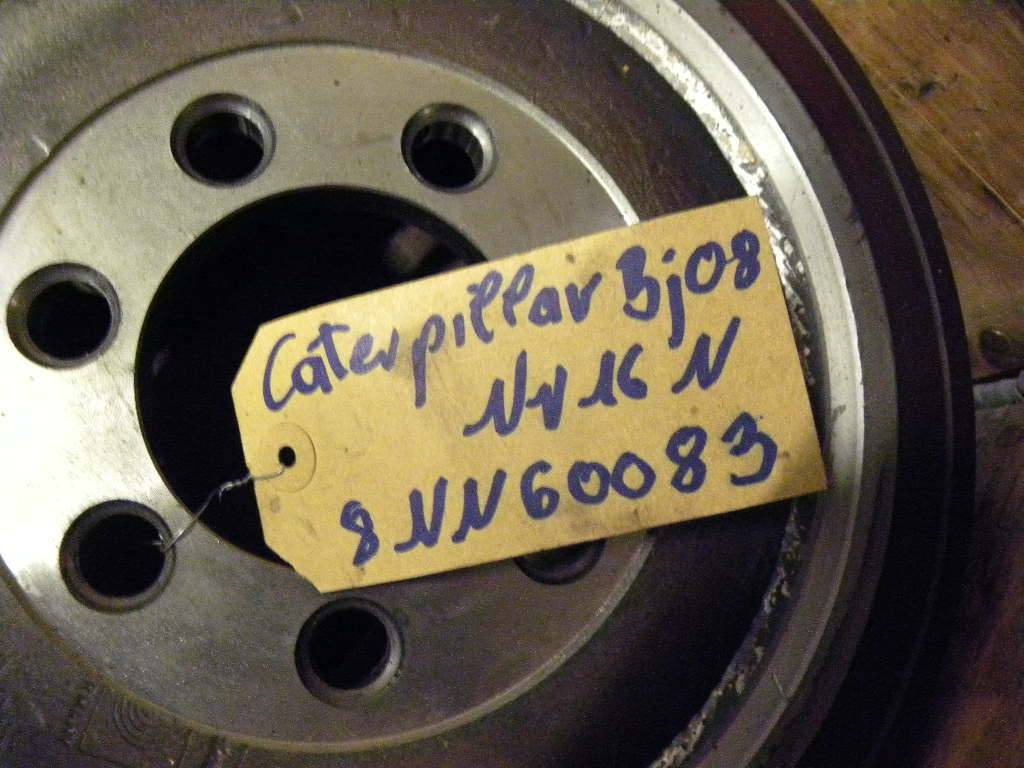 Drive wheel for Caterpillar - Commande de gouvernail pour Matériel de manutention: photos 2 Drive wheel for Caterpillar - Commande de gouvernail pour Matériel de manutention: photos 2