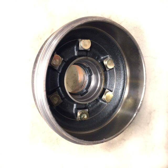 Drum brake for Caterpillar / Mitsubishi - Pièces de frein pour Matériel de manutention: photos 1 Drum brake for Caterpillar / Mitsubishi - Pièces de frein pour Matériel de manutention: photos 1