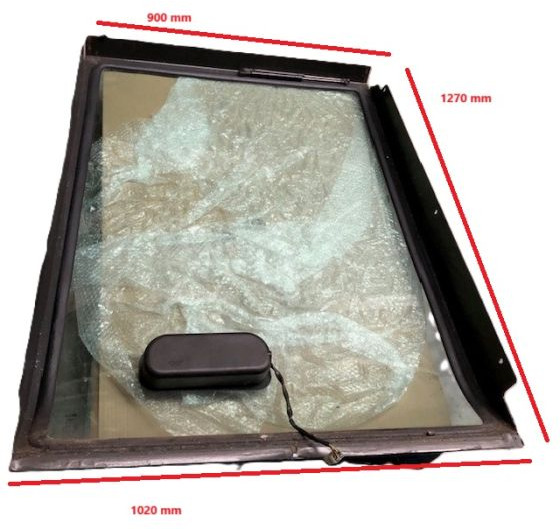 Front window for Nissan/Atlet - Cabine et intérieur pour Matériel de manutention: photos 2 Front window for Nissan/Atlet - Cabine et intérieur pour Matériel de manutention: photos 2