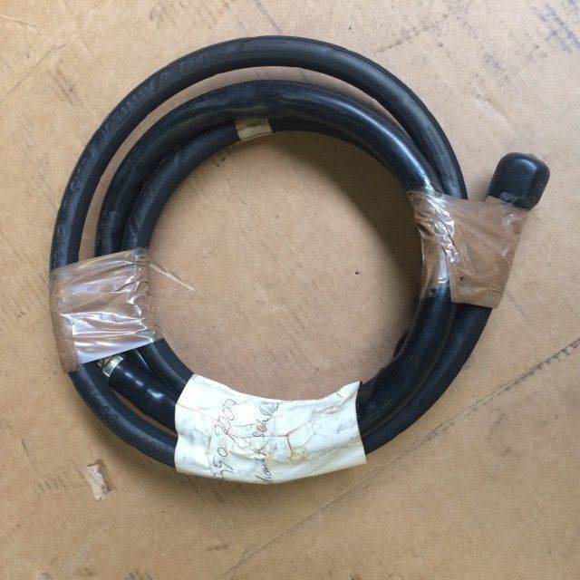 Hose for Linde P250/W20, Series 127/127-02 - Pièces de frein pour Matériel de manutention: photos 1 Hose for Linde P250/W20, Series 127/127-02 - Pièces de frein pour Matériel de manutention: photos 1
