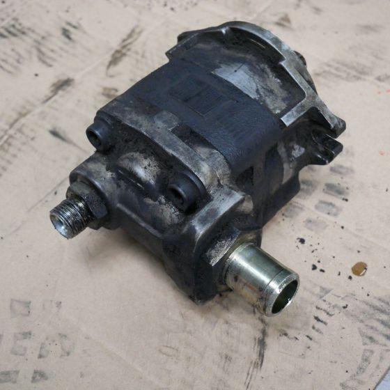 Hydraulic pump for Nissan - Commande de gouvernail pour Matériel de manutention: photos 1 Hydraulic pump for Nissan - Commande de gouvernail pour Matériel de manutention: photos 1