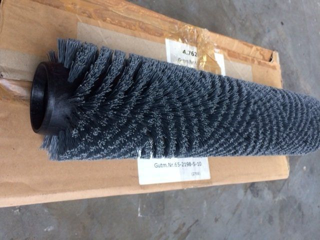 Kärcher Brush Roller, Grey - Brosse pour Machine de nettoyage: photos 2 Kärcher Brush Roller, Grey - Brosse pour Machine de nettoyage: photos 2
