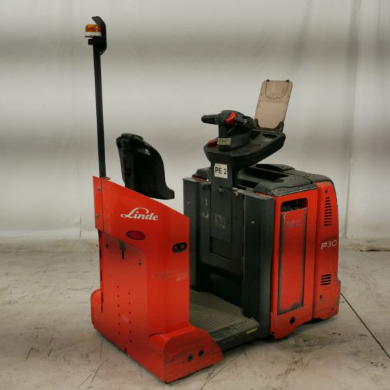 Linde P30C (1190) - Chariot tracteur: photos 2 Linde P30C (1190) - Chariot tracteur: photos 2