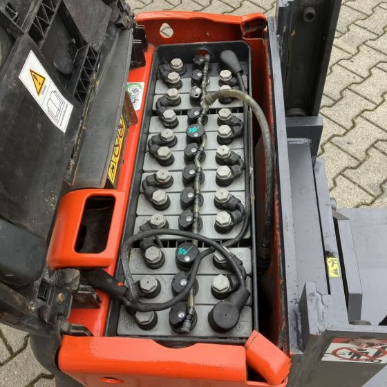 Linde T20X (1152) - Transpalette: photos 2 Linde T20X (1152) - Transpalette: photos 2