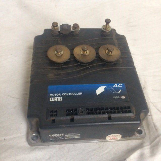 Motor controller for OM Pimespo Fiat CL-AC - Bloc de gestion pour Matériel de manutention: photos 2 Motor controller for OM Pimespo Fiat CL-AC - Bloc de gestion pour Matériel de manutention: photos 2