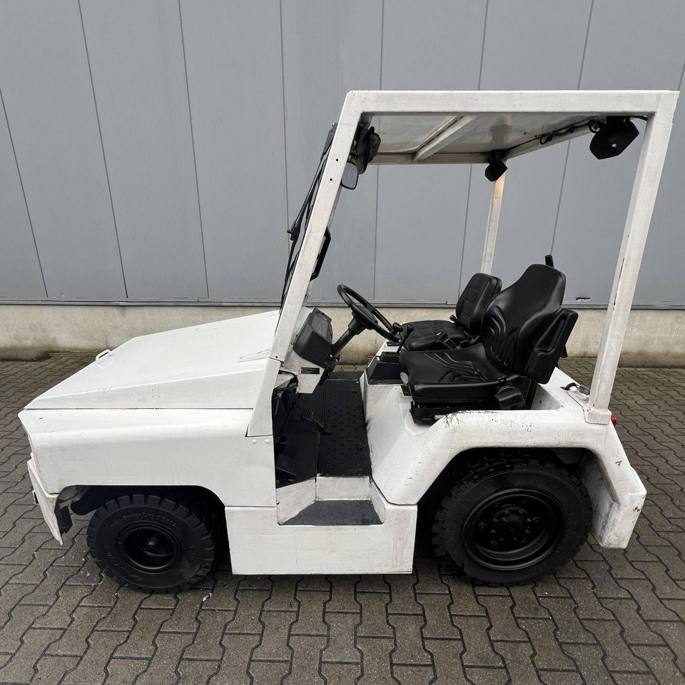 Nissan FV02A25U - Chariot tracteur: photos 3 Nissan FV02A25U - Chariot tracteur: photos 3